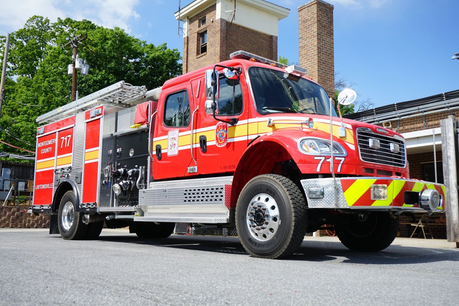 Engine Tanker 717